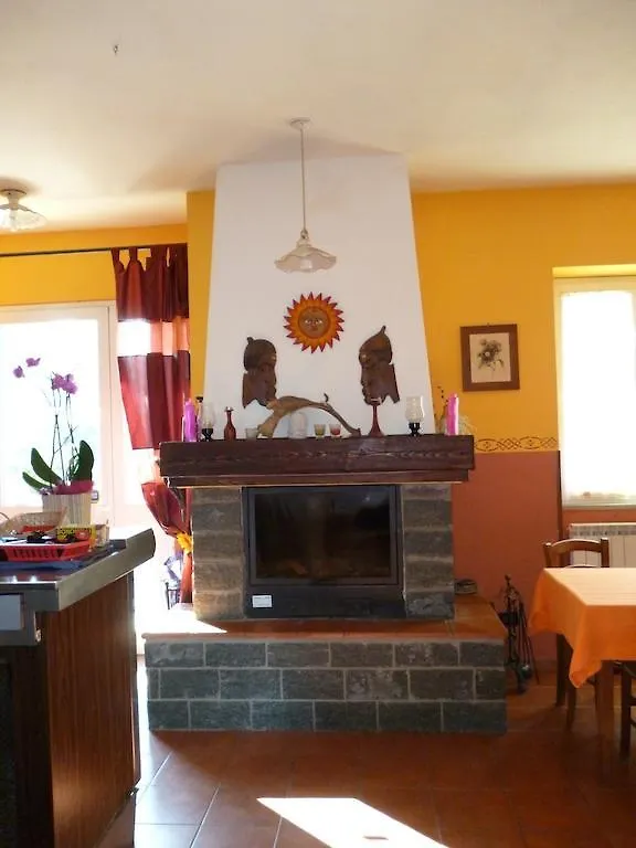 Farm stay Agriturismo All'Isola Che Non C'E' Villa La Spezia