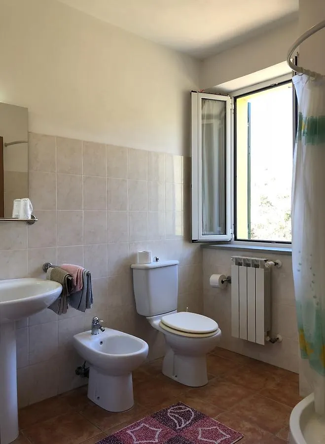 Agriturismo All'Isola Che Non C'E' Villa La Spezia