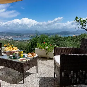 Appartement Gli Ulivi Sul Golfo E Le 5 Terre, La Spezia